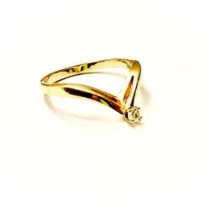 VINTAGE ANTIQUE 14K SOLID GOLD V SHAPED RING WITH GENUINE DIAMOND SIZE 5.5/6